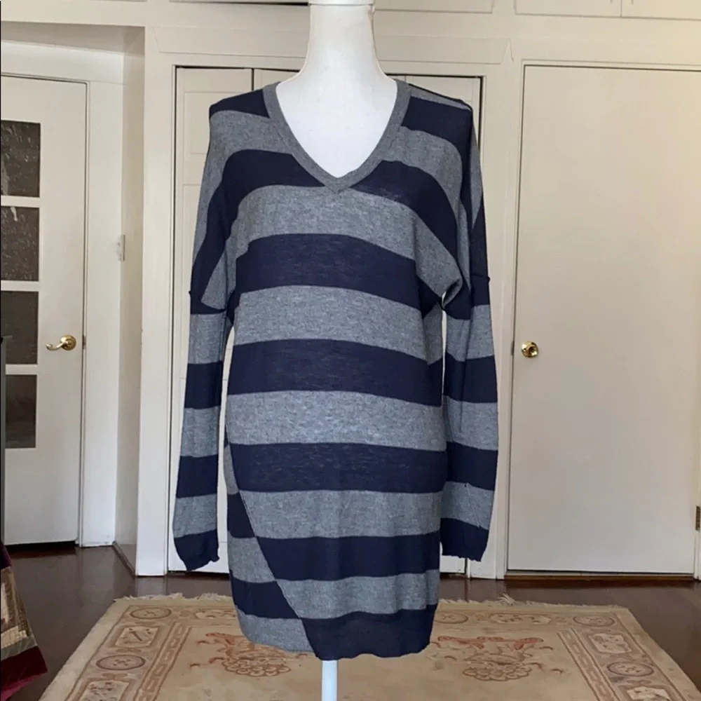 Vince for A Pea In The Pod Boyfriend Sweater gray navy stripe Maternity